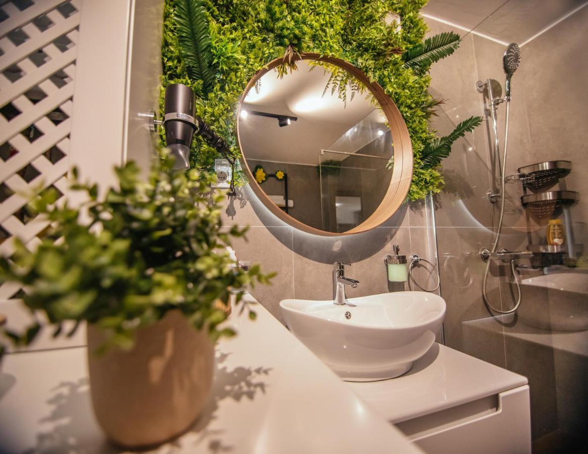 Royal Luxury Apartment Vrsac Bagian luar foto