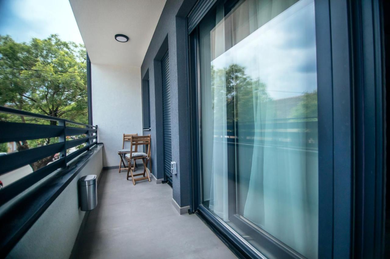 Royal Luxury Apartment Vrsac Bagian luar foto