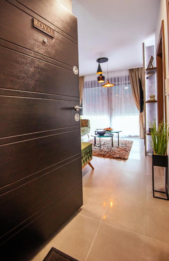 Royal Luxury Apartment Vrsac Bagian luar foto
